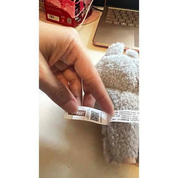 Authentic Labubu Exciting Macaron - Sesame Bean - Picture 12 of 12